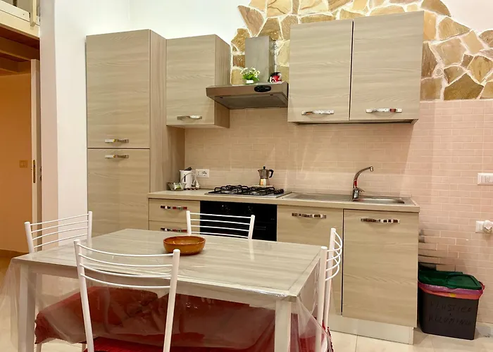 Joanna Flat Feriehus Giardini Naxos