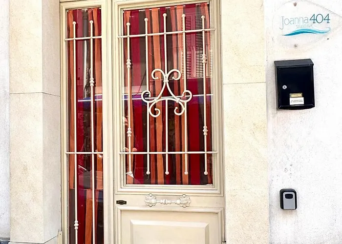 Joanna Flat Giardini Naxos